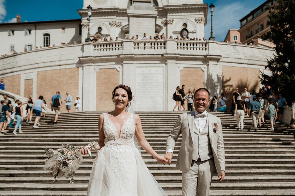 Destination Wedding Destination Wedding in Rome Destination Wedding in Italy Bride Groom Bridesmaids Rome Casina Valadier