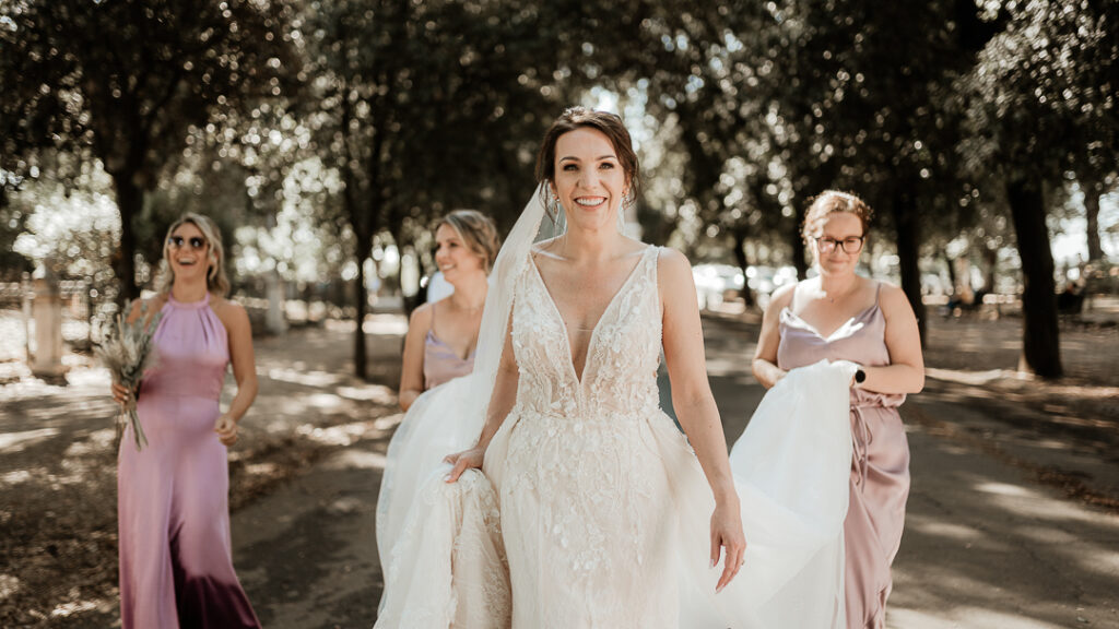 Destination Wedding Destination Wedding in Rome Destination Wedding in Italy Bride Groom Bridesmaids Rome Casina Valadier