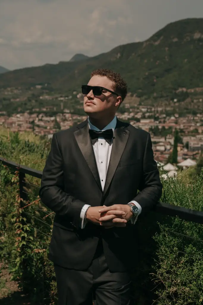 Isola del Garda Elopement
couple portraits during an Isola del Garda elopement